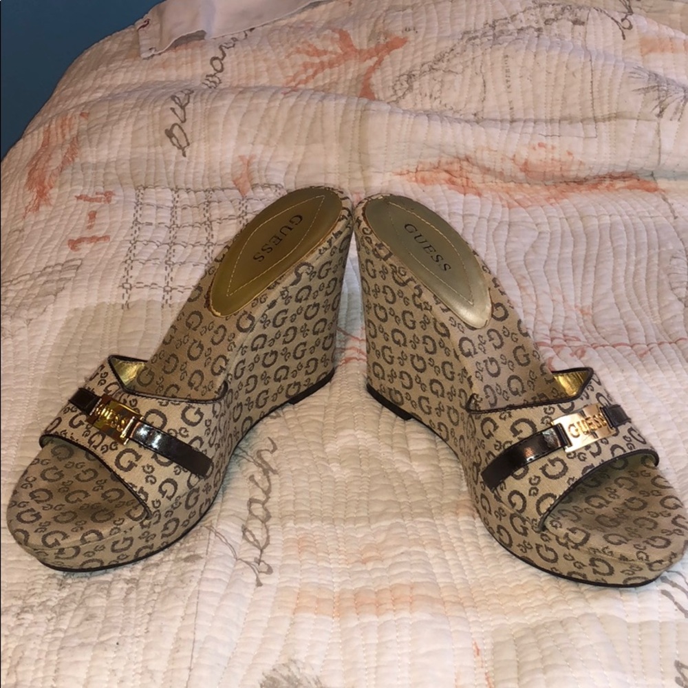 Shoes - Picture 2 of 2